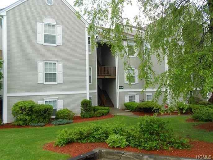 1139 Washington Green - Photo 2 of 20