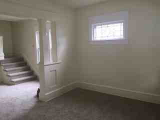 648 Mercer Ave - Photo 3 of 11