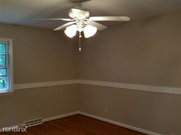 6 Covent Garden Ct - Photo 3 of 9