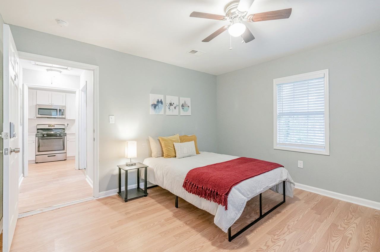 Westmoor Dr Nw - Photo 4 of 4