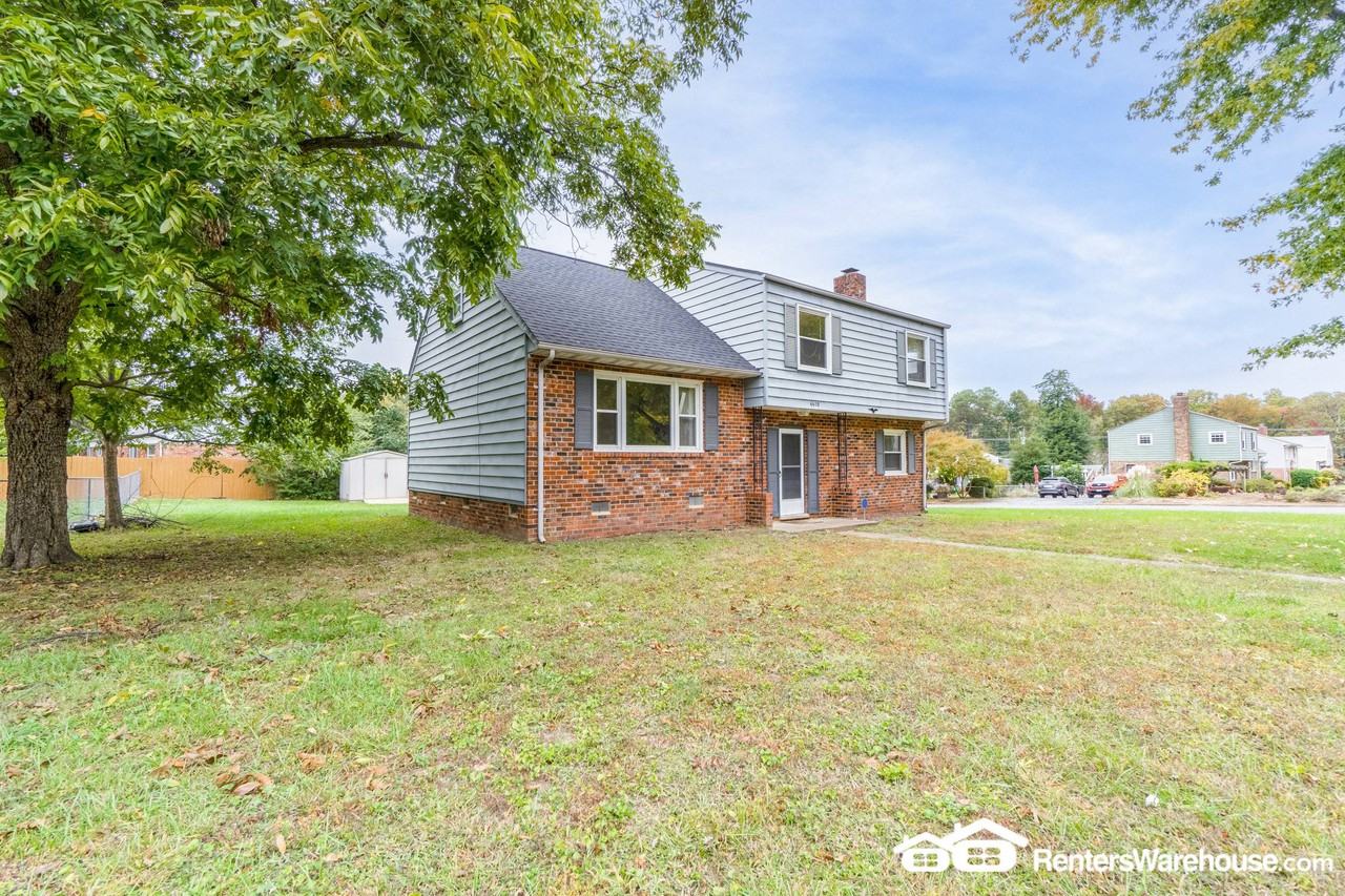 4408 N Lakefront Dr - Photo 2 of 10