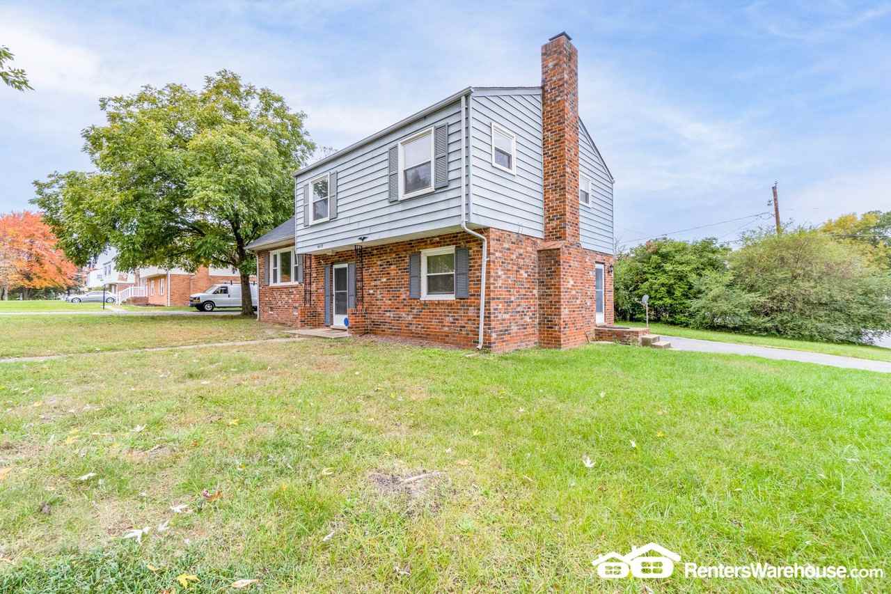 4408 N Lakefront Dr - Photo 3 of 10