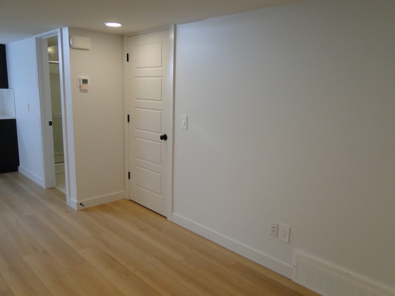 Brand new modern 1 bed 1 bath basement suite*In - Photo 3 of 16