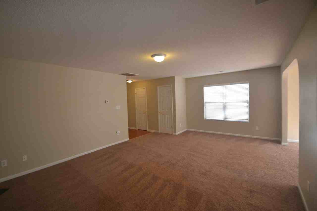 114 Brookhaven Dr - Photo 2 of 16