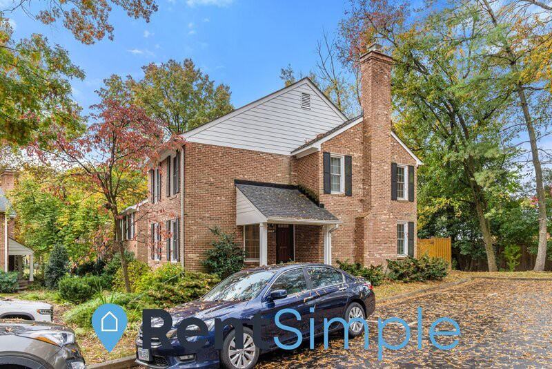 2546 S Walter Reed Dr #F - Photo 2 of 50