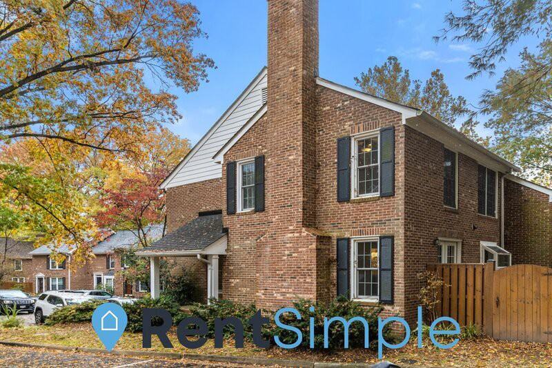 2546 S Walter Reed Dr #F - Photo 3 of 50