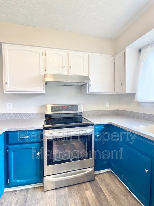 2 Still Harbor Ct - Photo 5 of 25