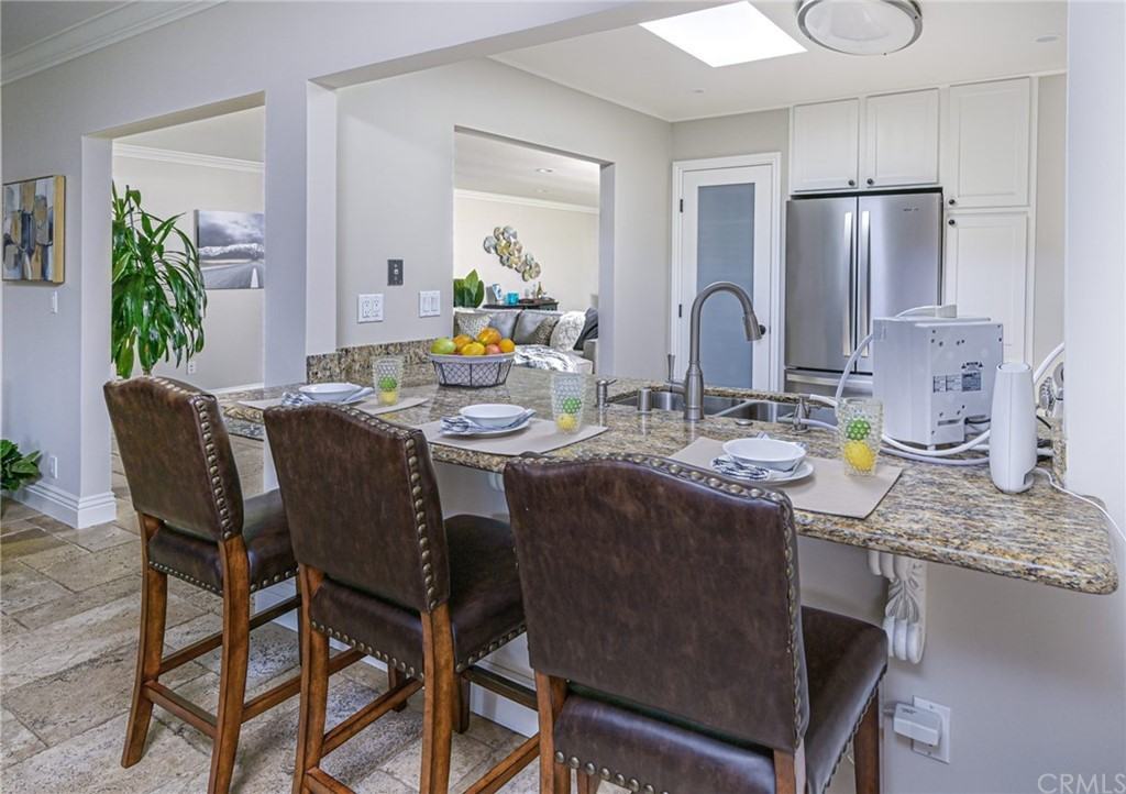 17576 Willow Circle - Photo 3 of 14