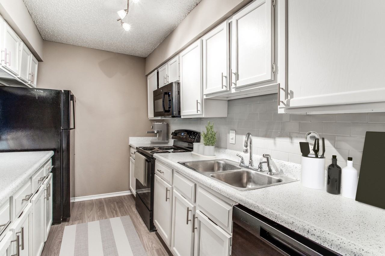 z-102523-Wooded Creek - Photo 7 of 13