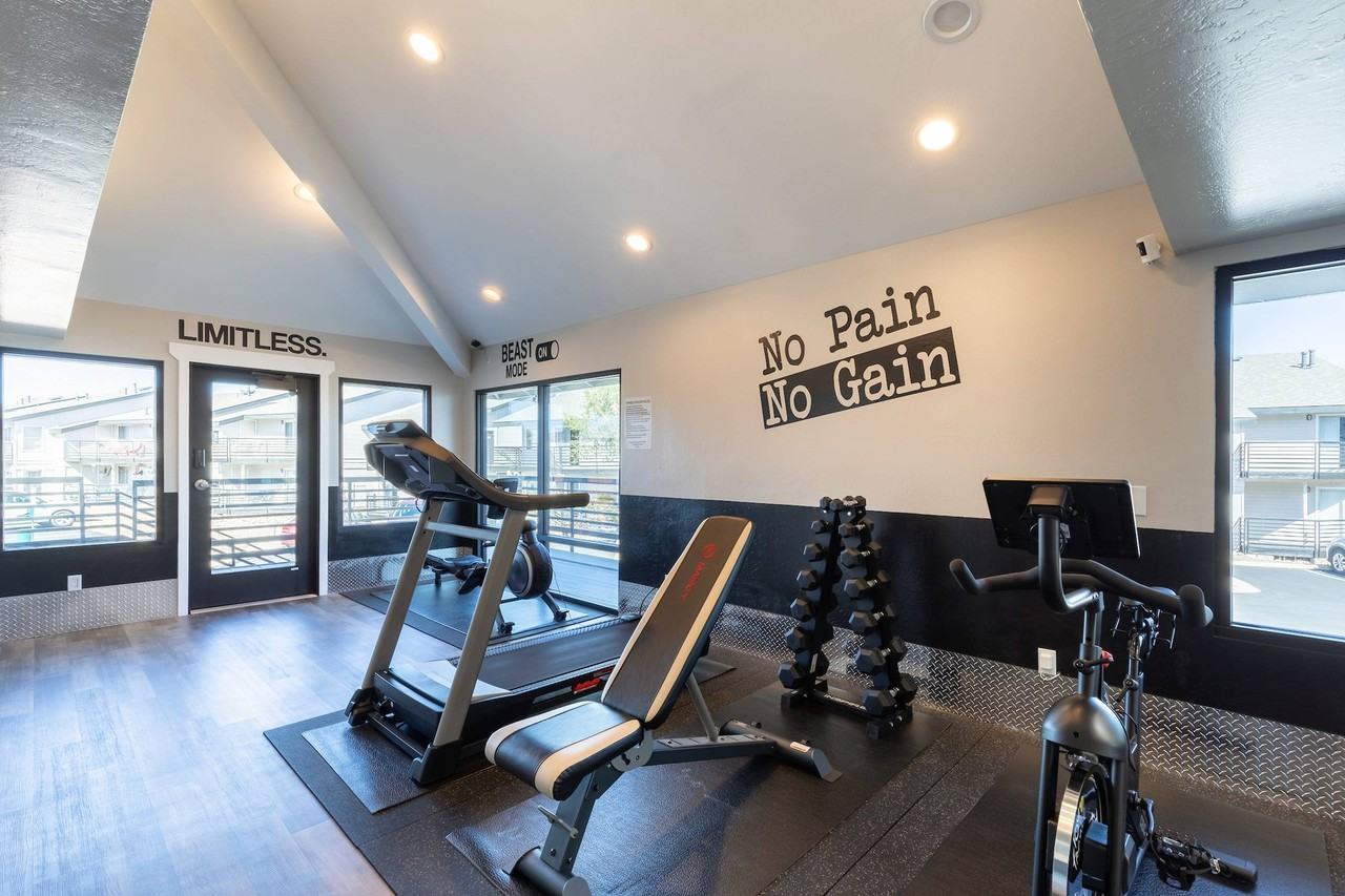 Prescott View Apartments - Photo 2 of 12