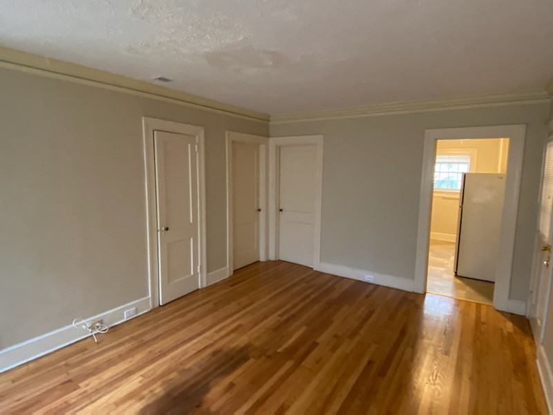 329A Cloverdale Rd #329A - Photo 4 of 14