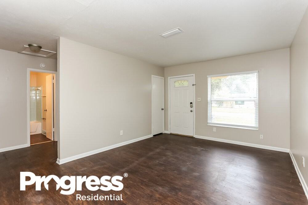 2140 Sunrise Dr - Photo 3 of 16