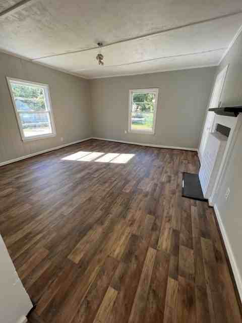 401 Walnut St #1 - Photo 2 of 9