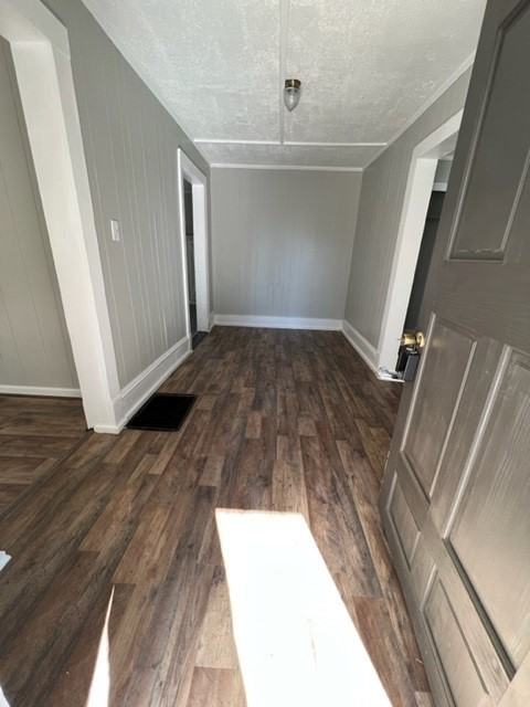 401 Walnut St #1 - Photo 4 of 9