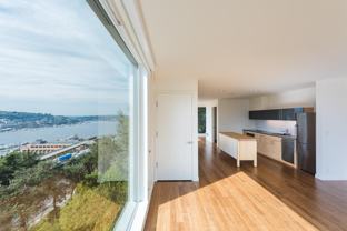 703 Bellevue Ave E - Photo 1 of 1