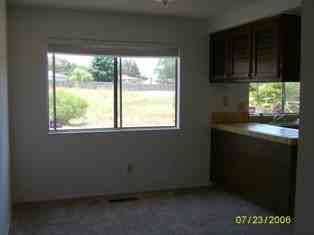 9740 Trefoil Pl - Photo 3 of 6