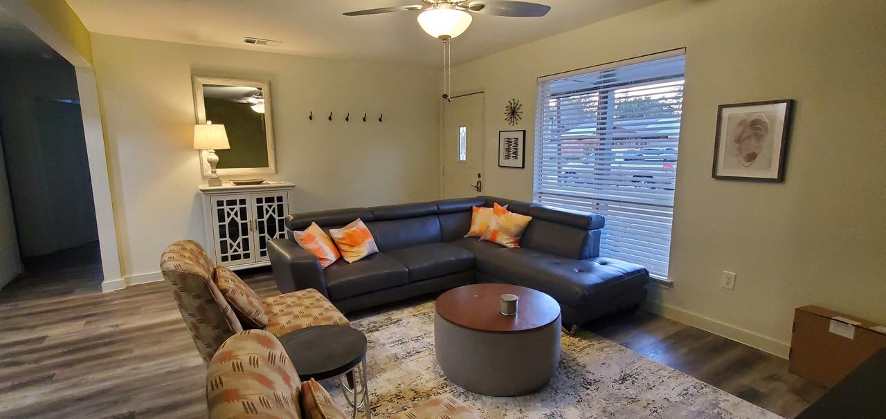 Ridgeway Circle - Photo 3 of 6