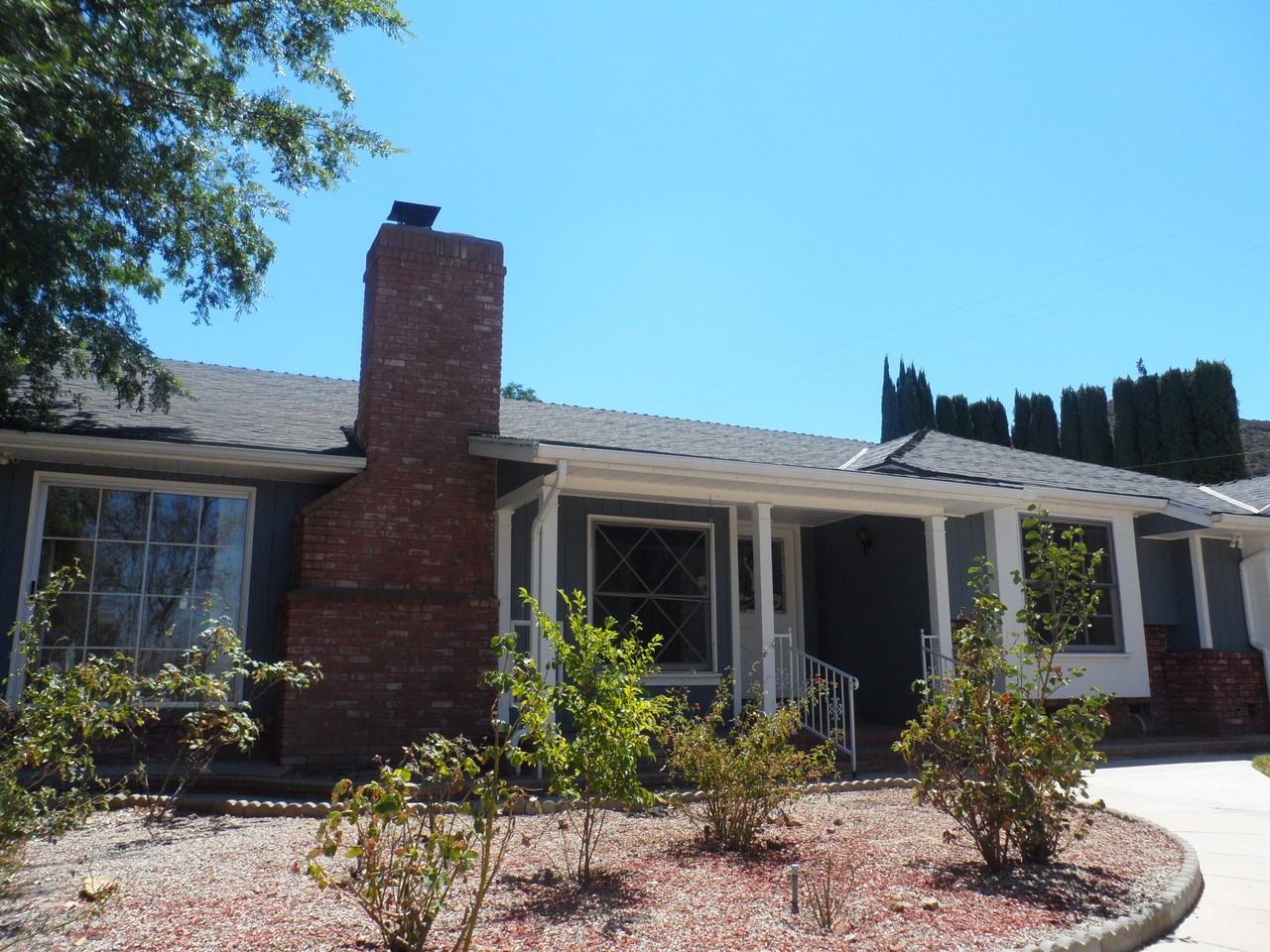 15045 Grand Ave - Photo 2 of 10