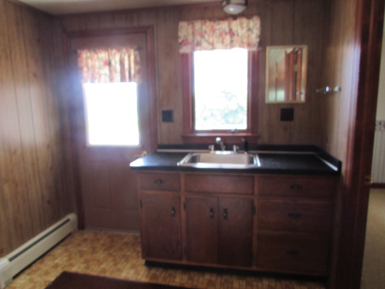 7316 White Oak Rd - Photo 3 of 9