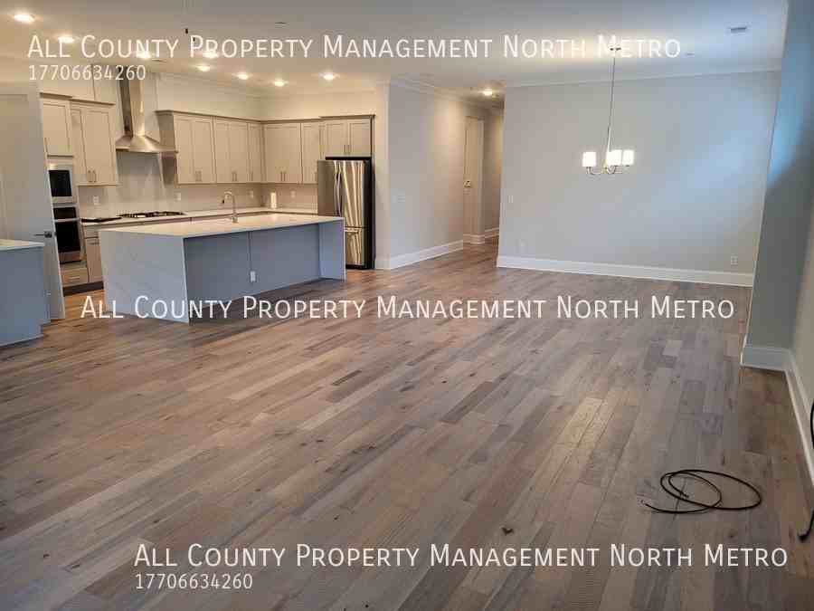 780 Calbert Cir - Photo 2 of 28