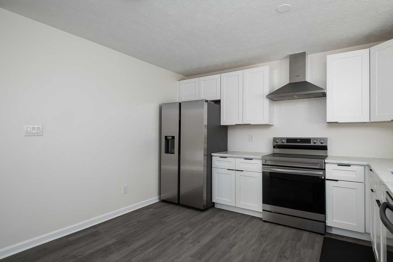 154 Garnet Dr #154 - Photo 2 of 19