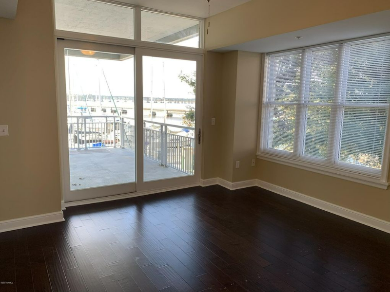 101 Sky Sail Blvd - Photo 7 of 17