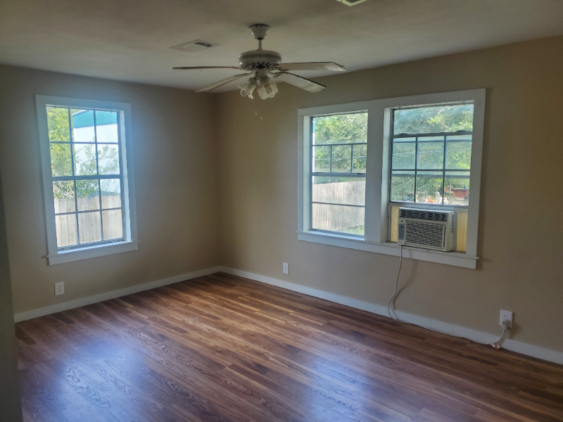 408 N Texas St - Photo 5 of 5