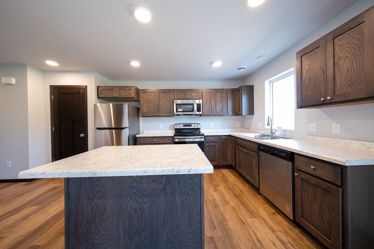 668 Southeast 4th Avenue #1 - Photo 3 of 23