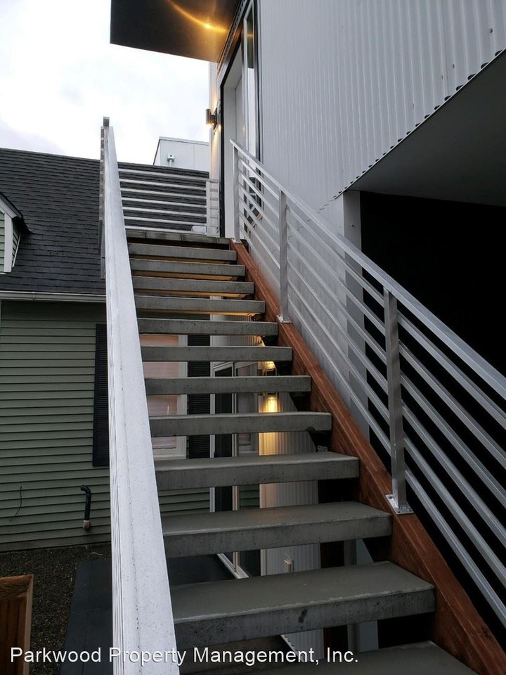 640 N. Prospect St - Photo 3 of 27