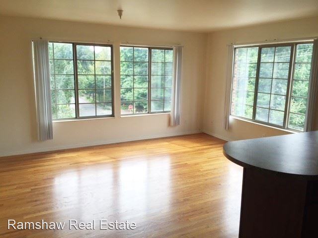 302CED - Photo 2 of 17