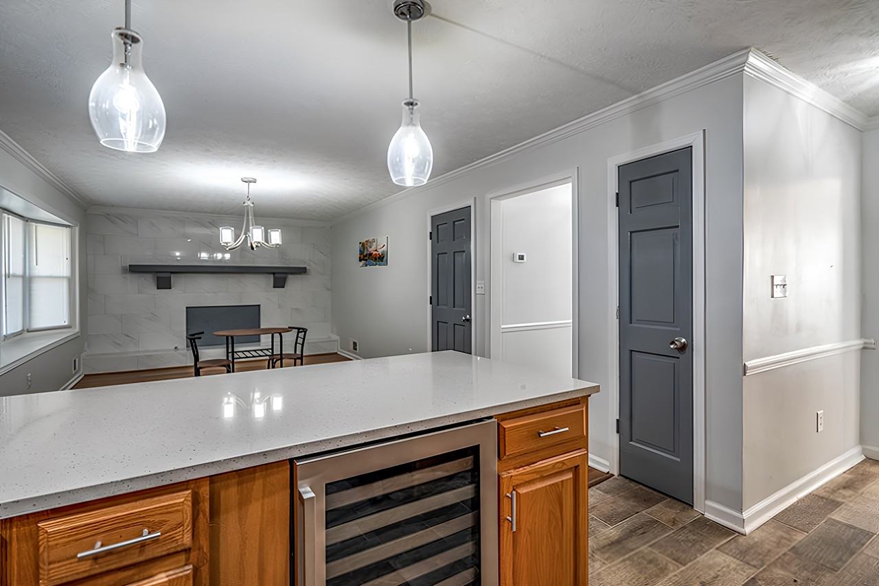 Cedar Hill Dr - Photo 5 of 27