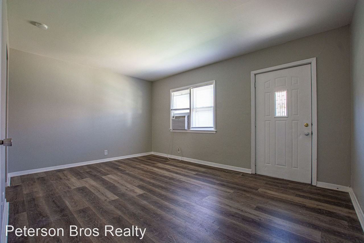2449-2459 2nd Avenue - Photo 2 of 9
