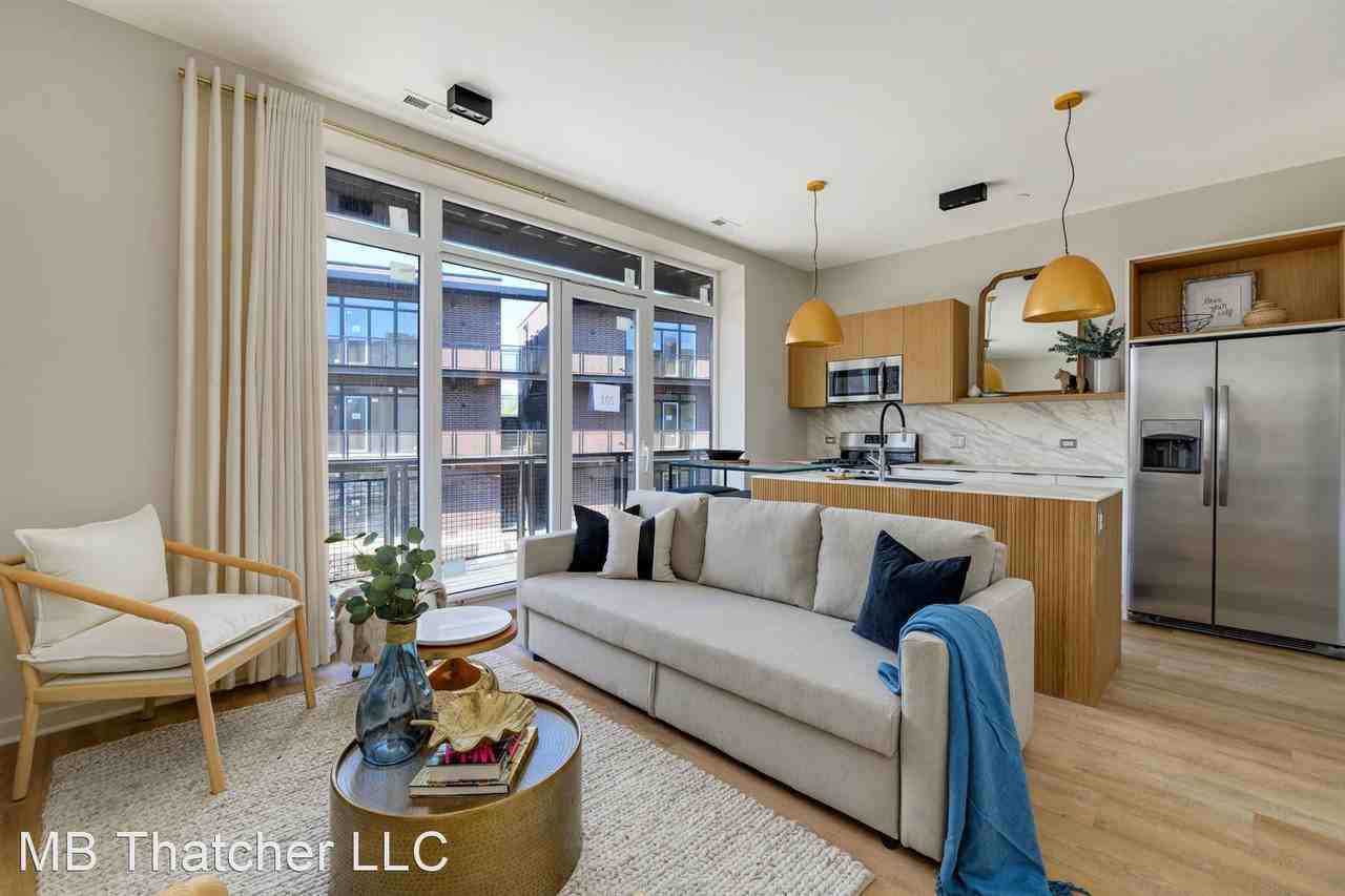 River Grove Station I - Photo 2 of 50