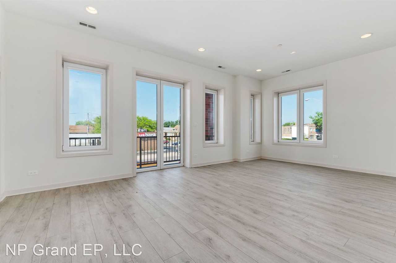 7353-7355 West Grand Ave - Photo 3 of 18