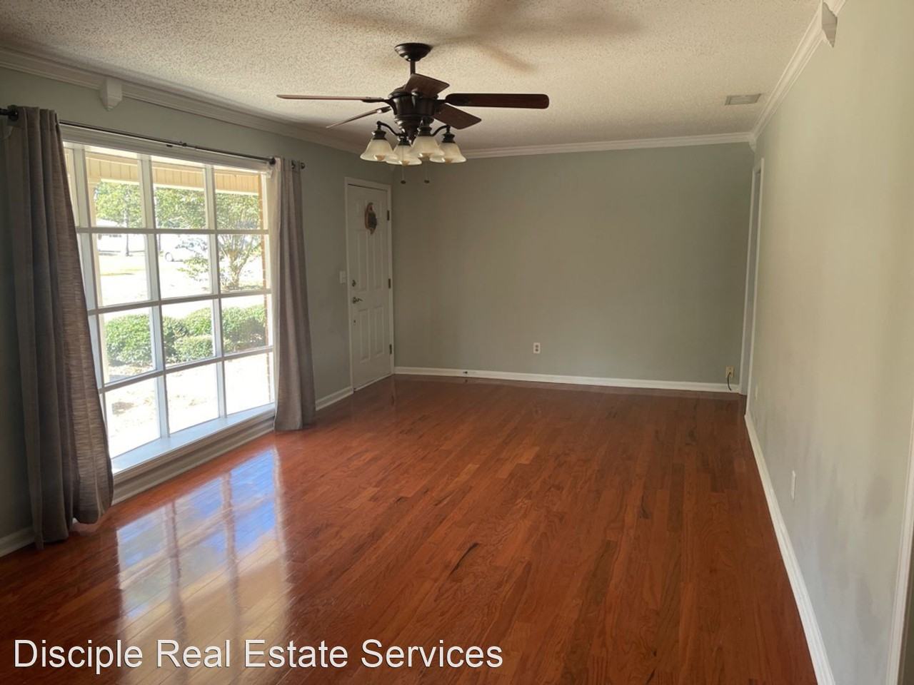 706 Bradwell St - Photo 2 of 16