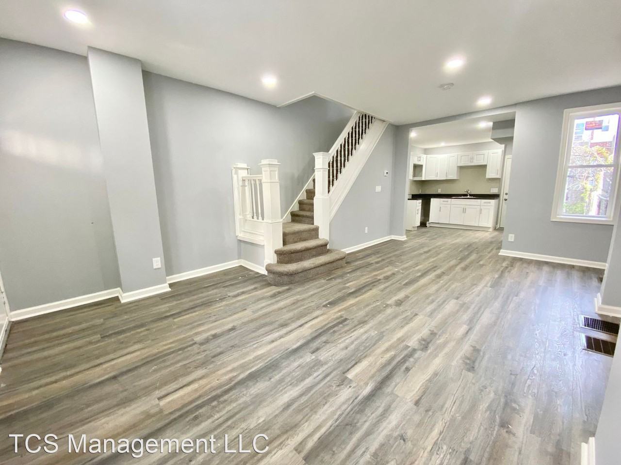 1000 N 66th St - Photo 3 of 12