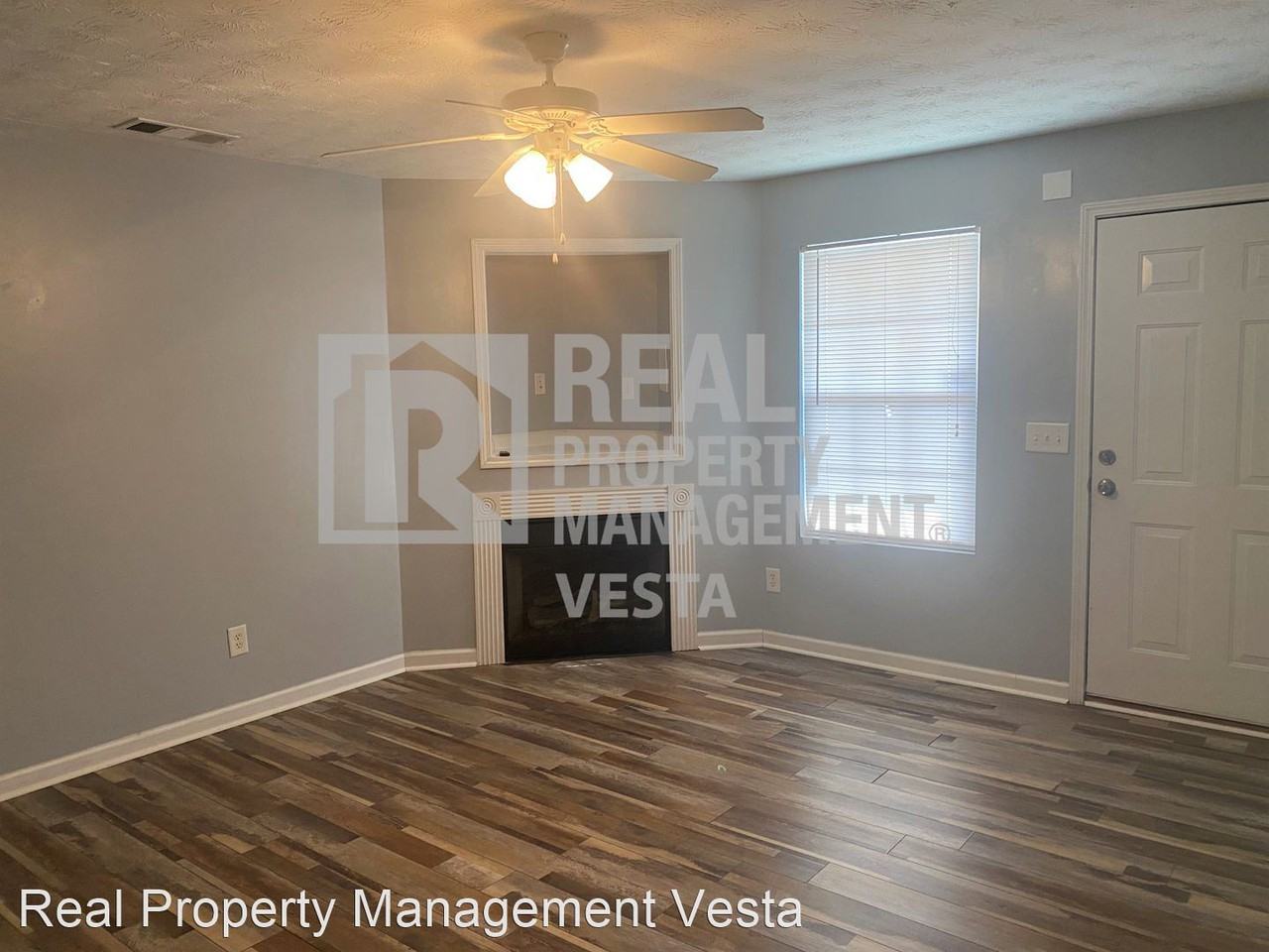 222 Cody Dr - Photo 2 of 15