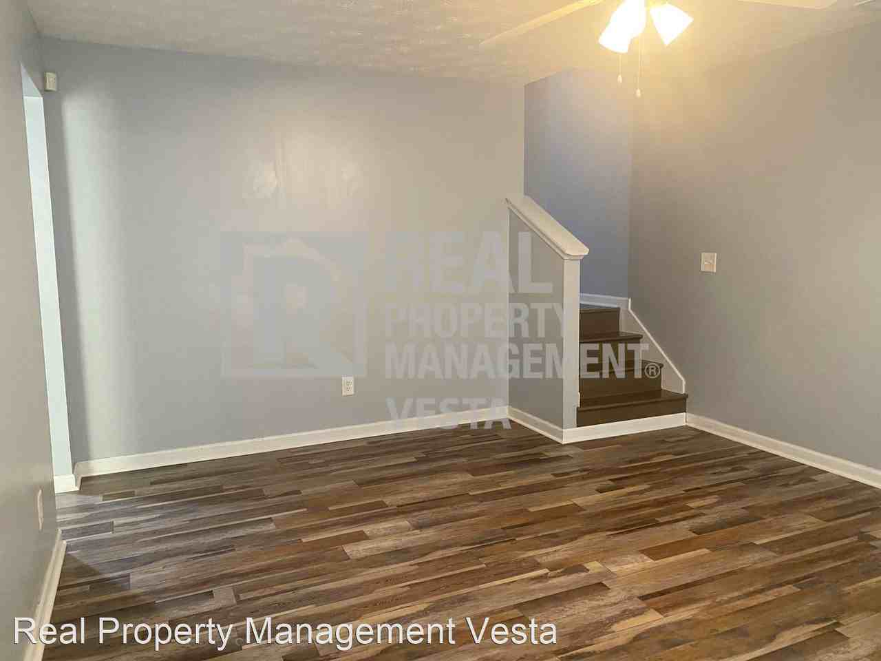 222 Cody Dr - Photo 3 of 15