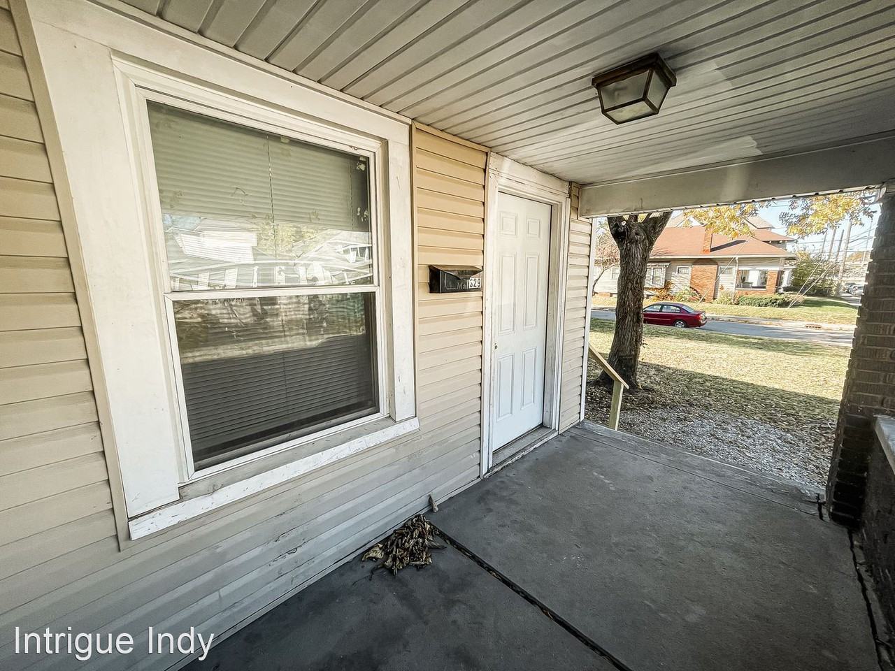 327 - 329 West 28th Street - Photo 3 of 29