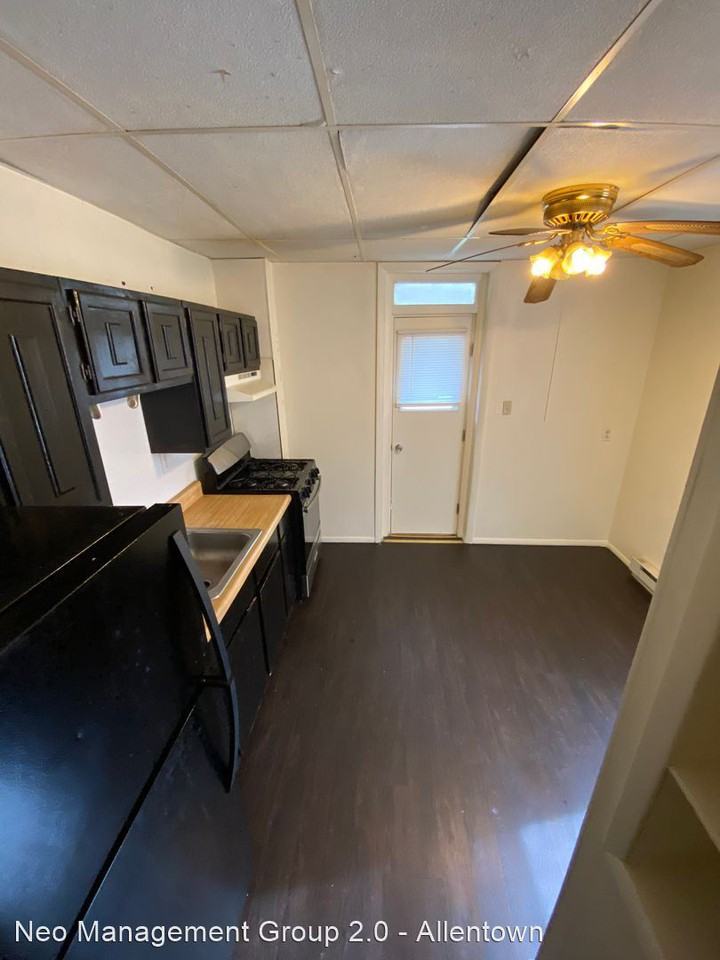 626 Centre Street - Photo 2 of 8