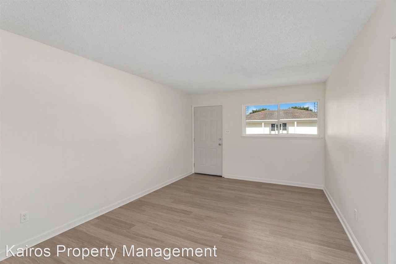 Twin Oaks Apartments - Photo 2 of 36