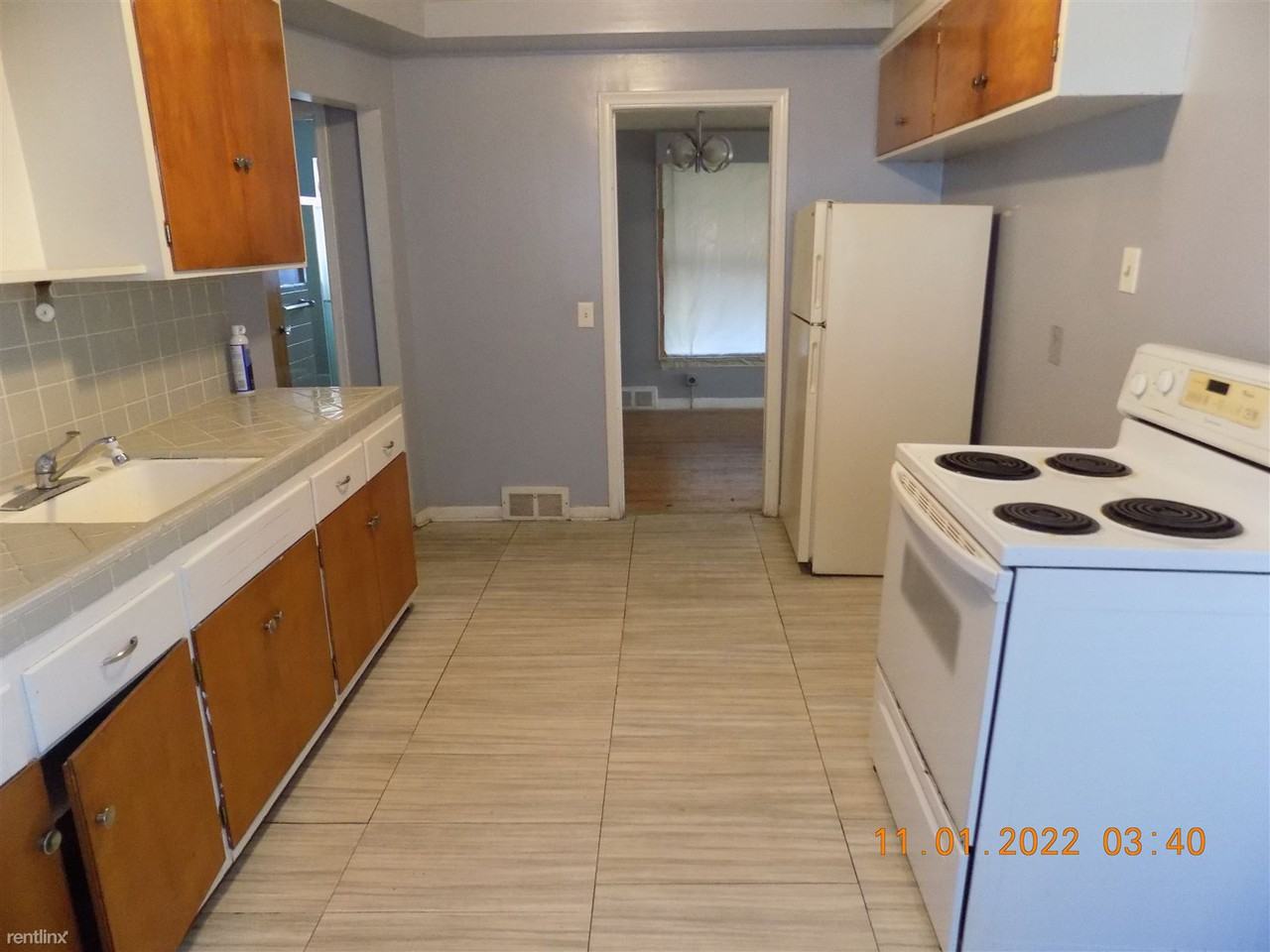 5752 Dickerson St - Photo 2 of 9