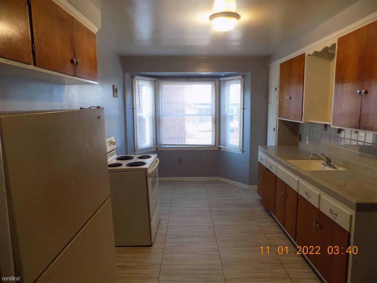 5752 Dickerson St - Photo 3 of 9