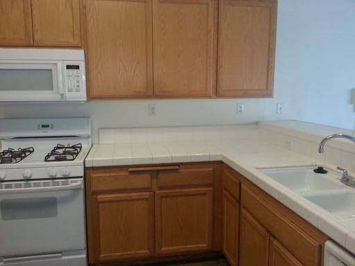 2245 Cesar E Chavez Dr - Photo 3 of 6