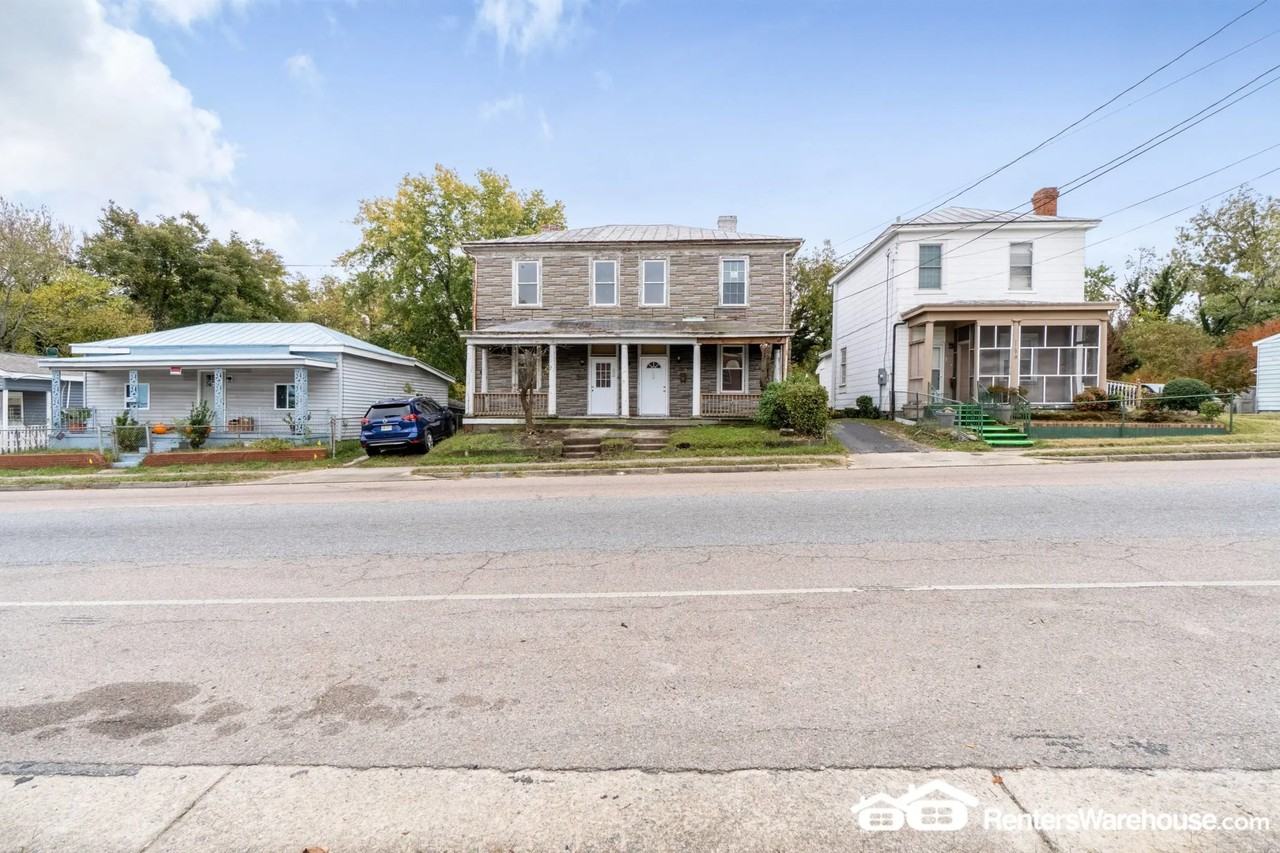 1128 W Wythe St - Photo 2 of 21