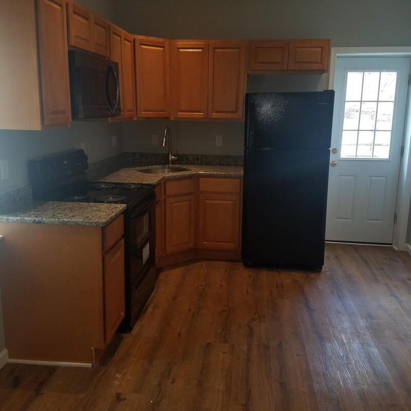 1417 N Felton St - Photo 6 of 16