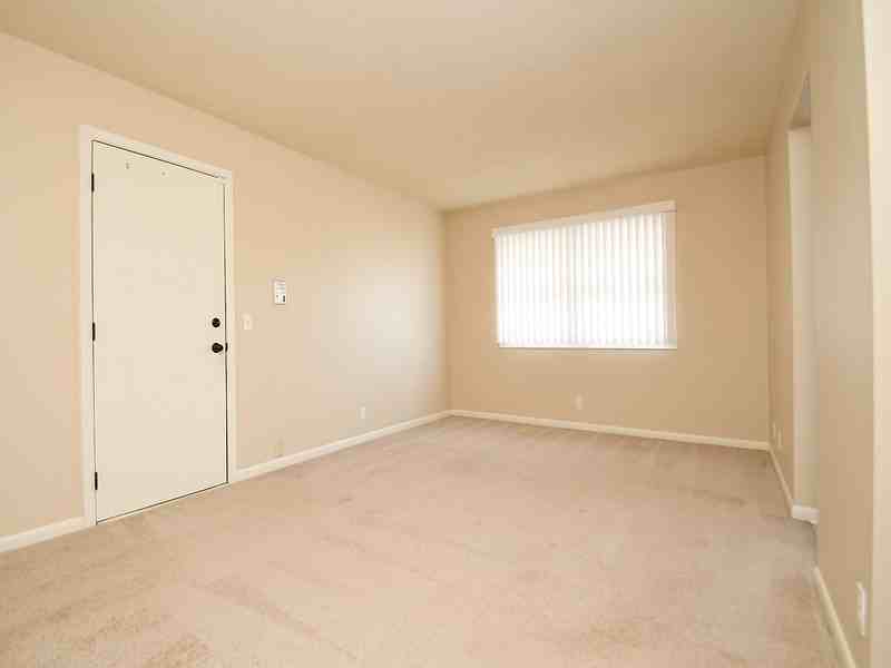 4802 Underwood Ave #5 - Photo 2 of 15