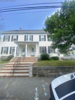 featured image of Albertina St #R