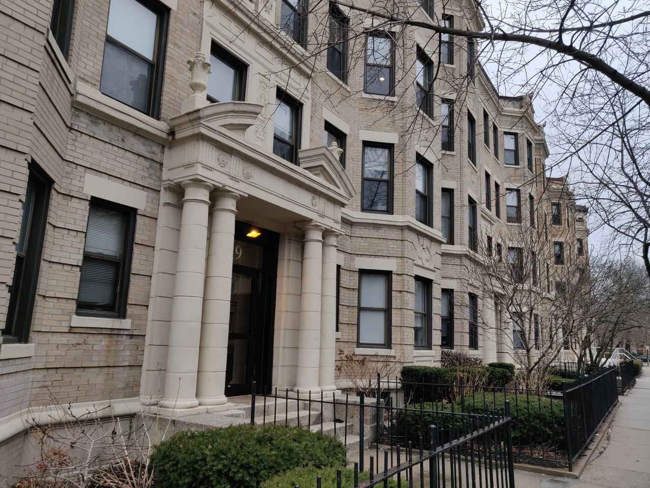 Peterborough St #25 - Photo 2 of 3