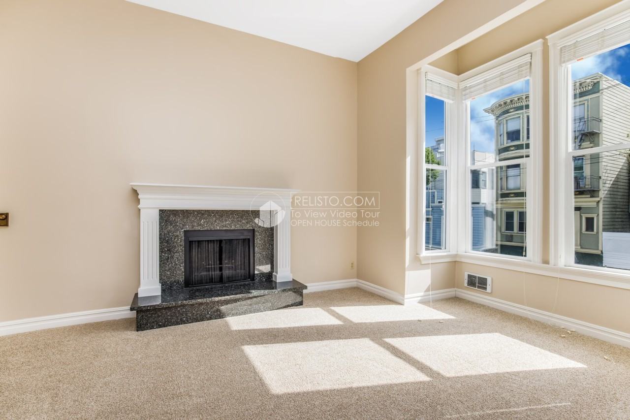 1032 Oak St - Photo 2 of 27